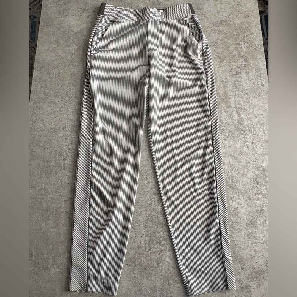 Athleta SET(2) NWOT Venture Printed Viper Gray, Brooklyn Textured Pants Size 2 - Picture 11 of 16